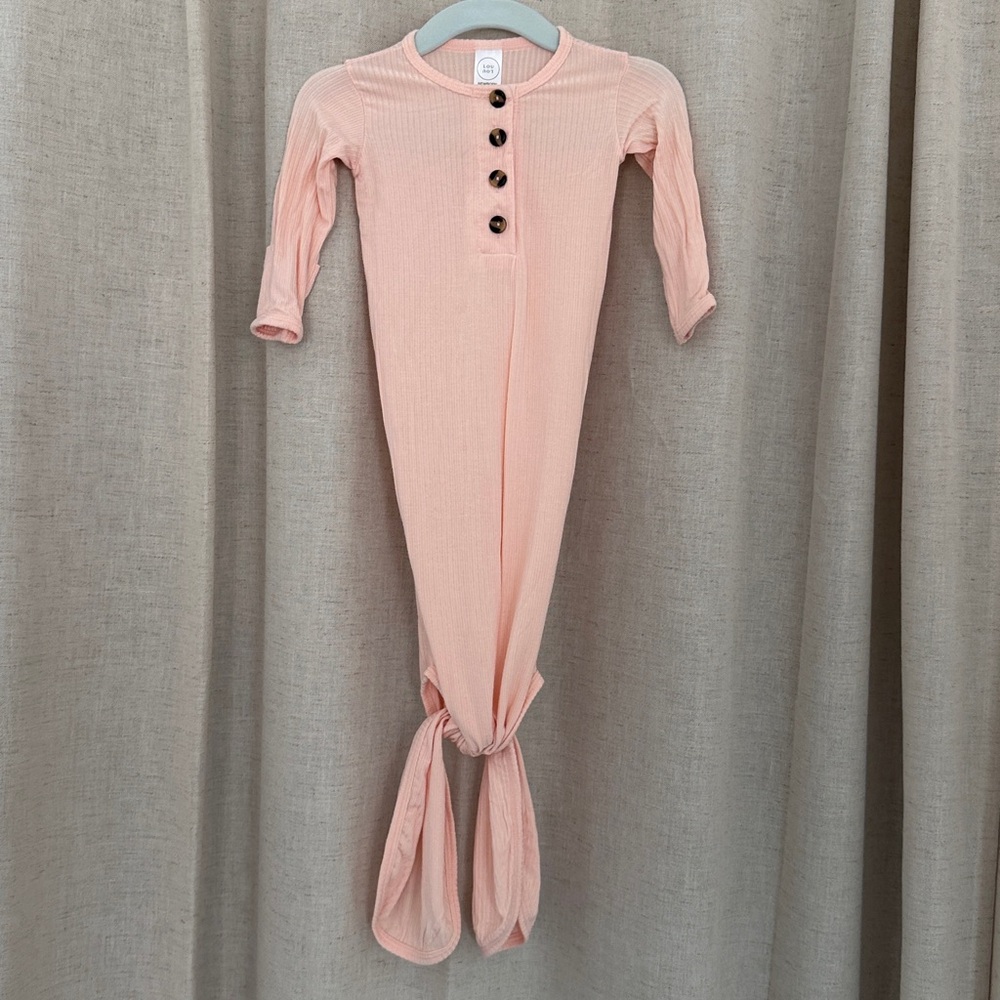 Lou Lou & Company Peach Pink Knotted Ribbed Baby Sleep Gown